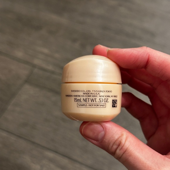 Shiseido Set - Picture 8 of 8